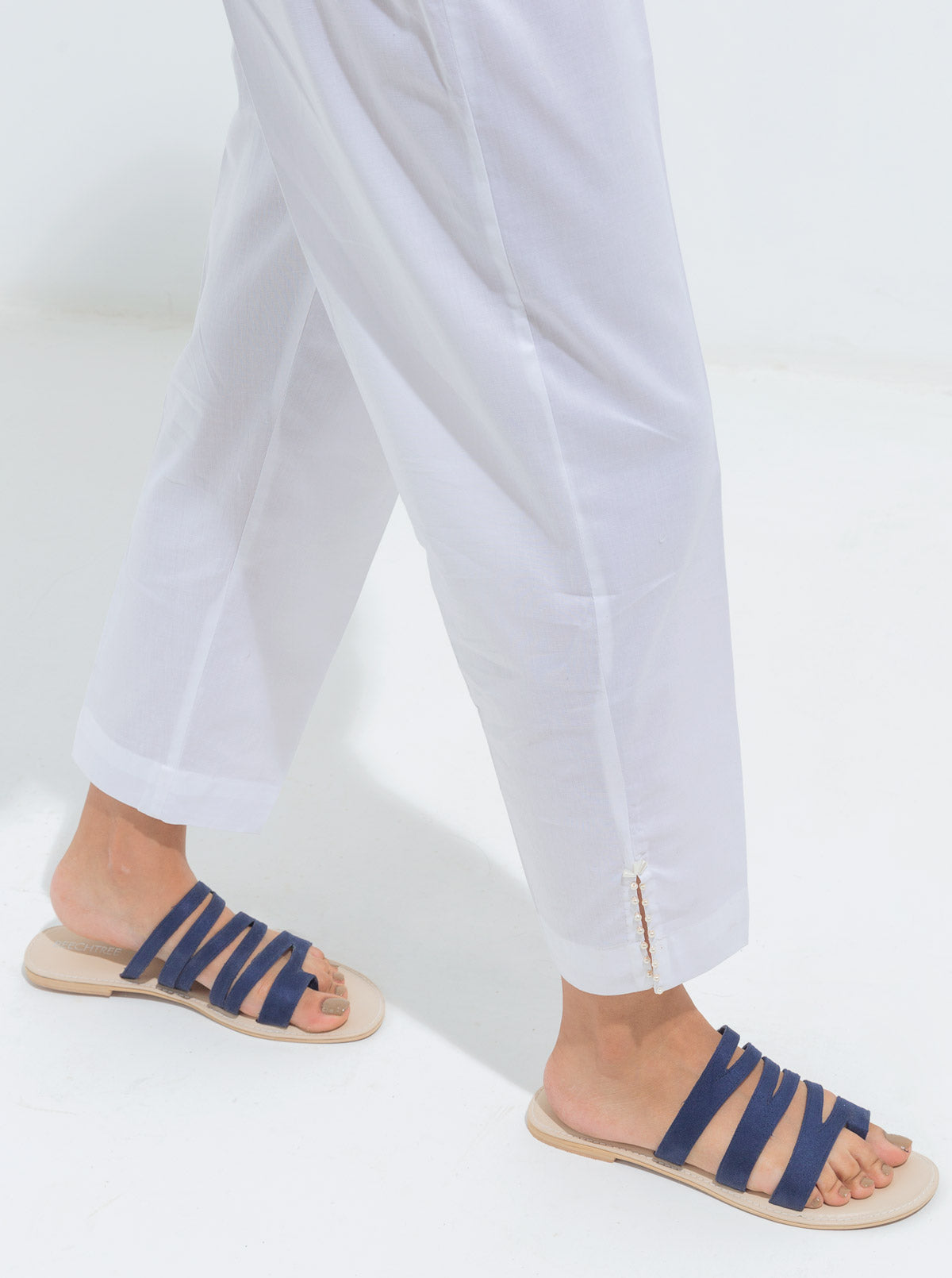 BASIC STRAIGHT PANTS
