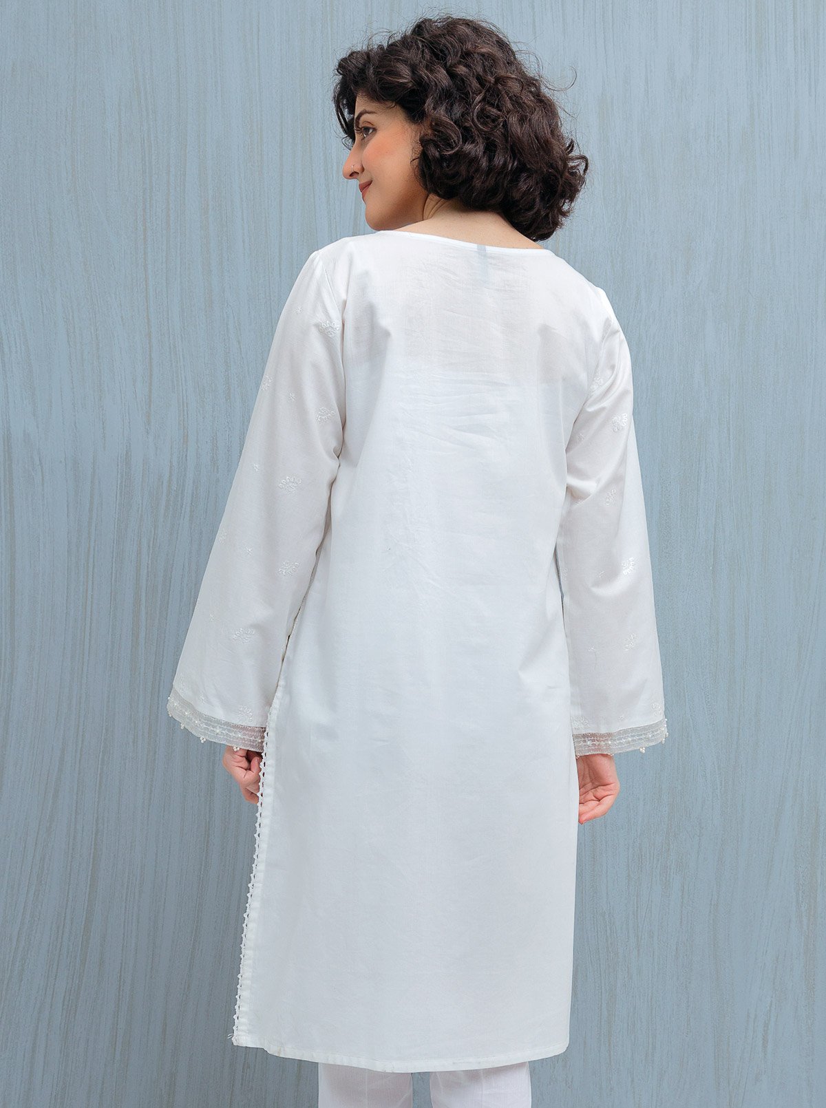 EMBROIDERED SHIRT
