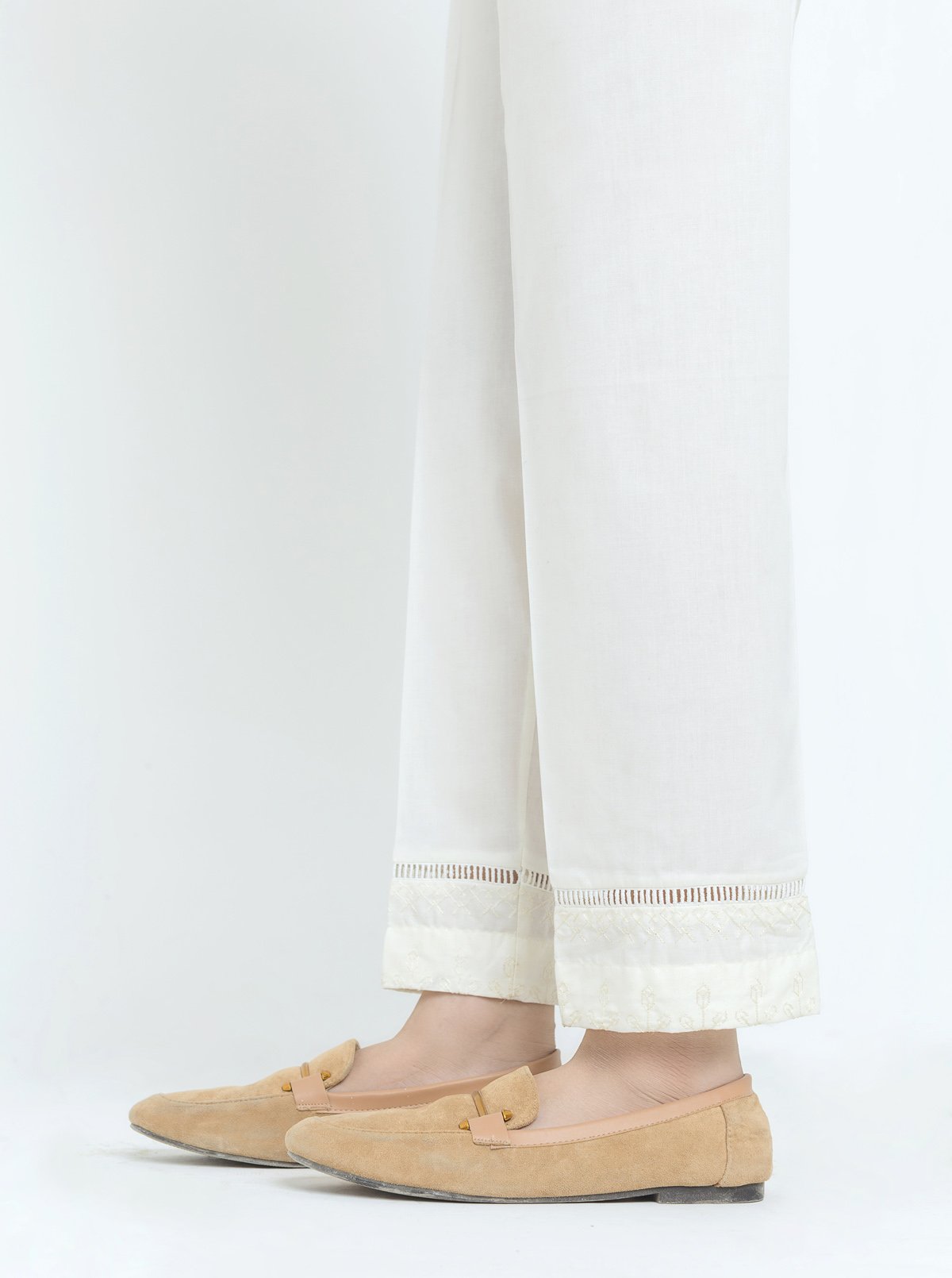 EMBROIDERED STRAIGTH PANTS