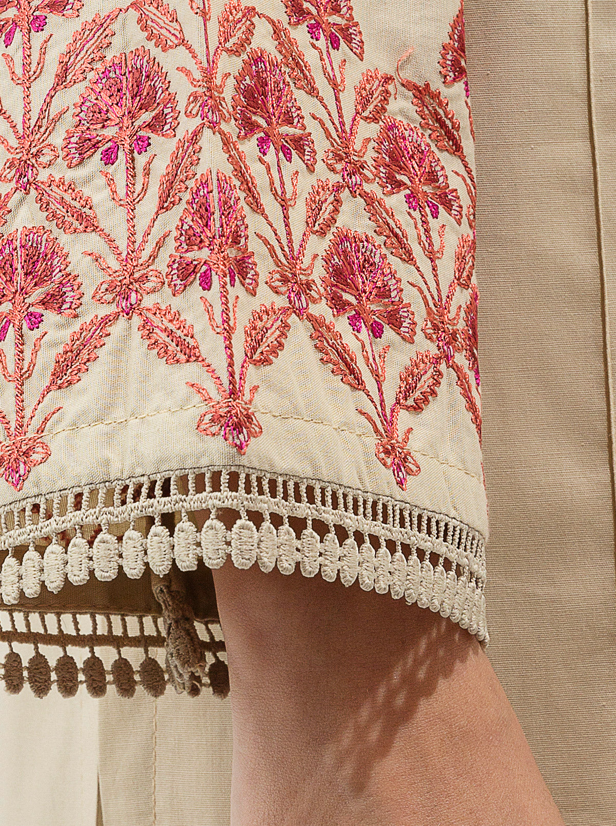 EMBROIDERED SHIRT