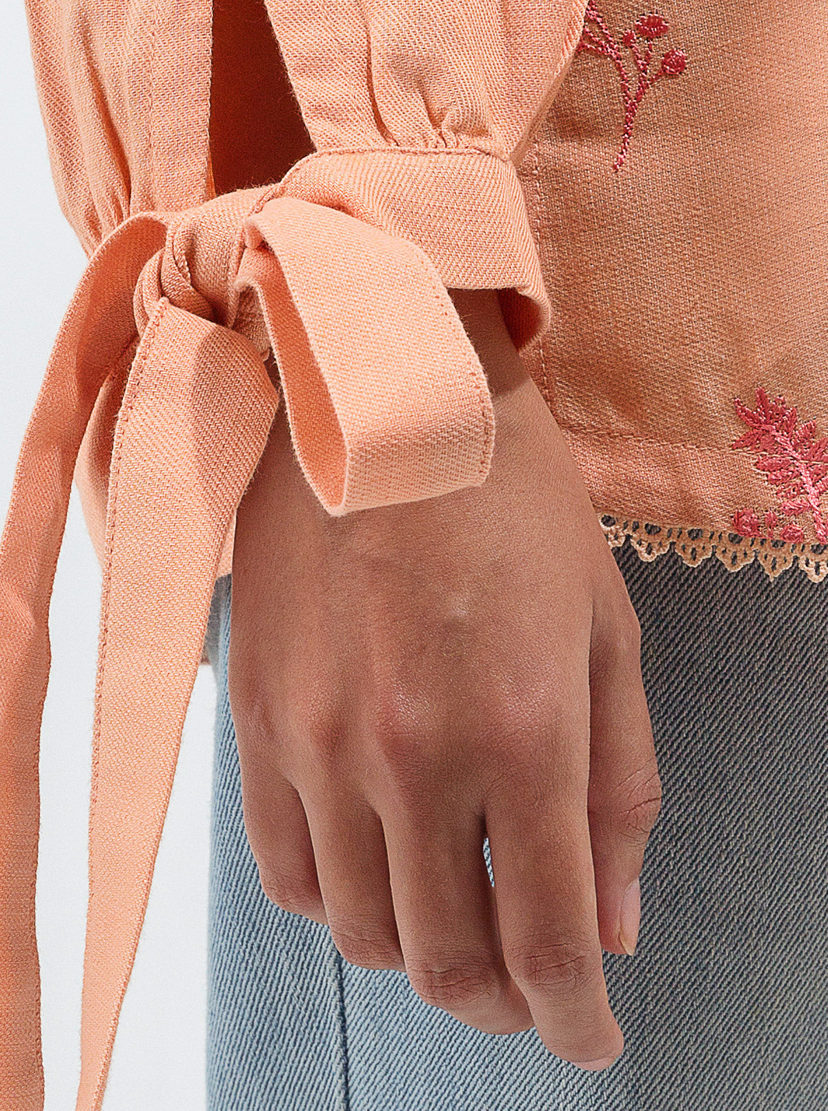 EMBROIDERED SHIRT