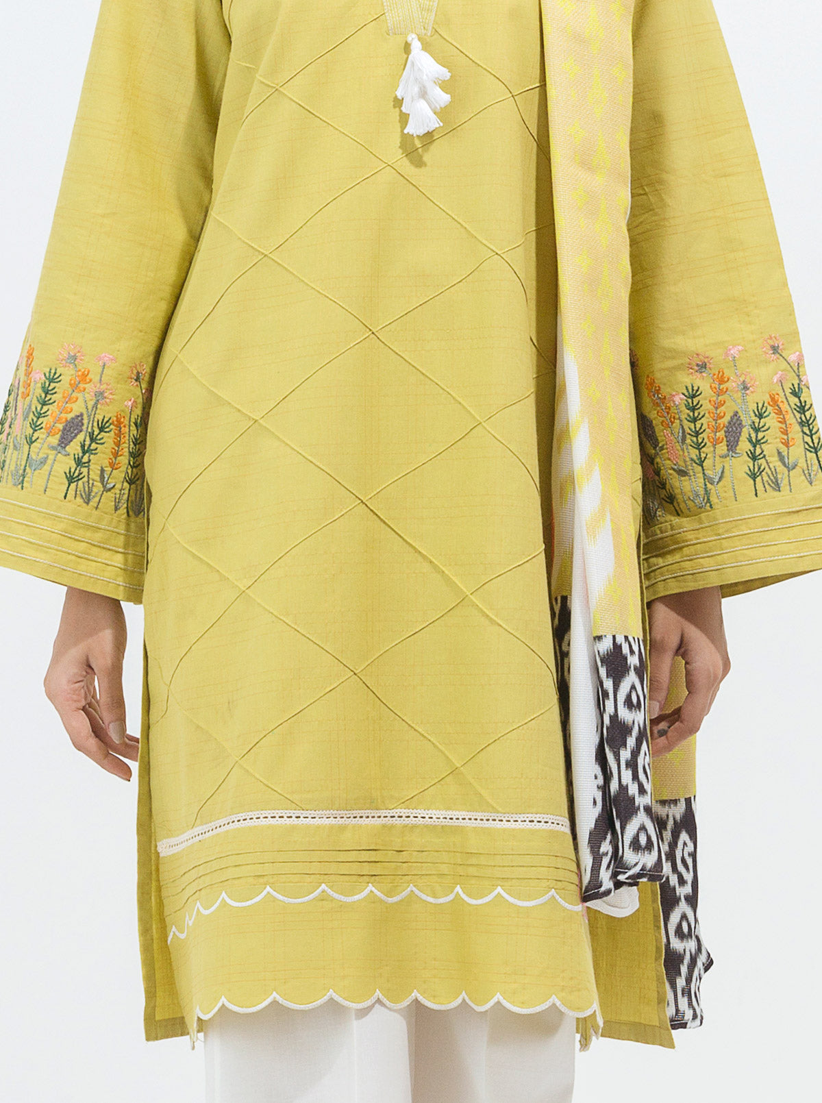EMBROIDERED SHIRT