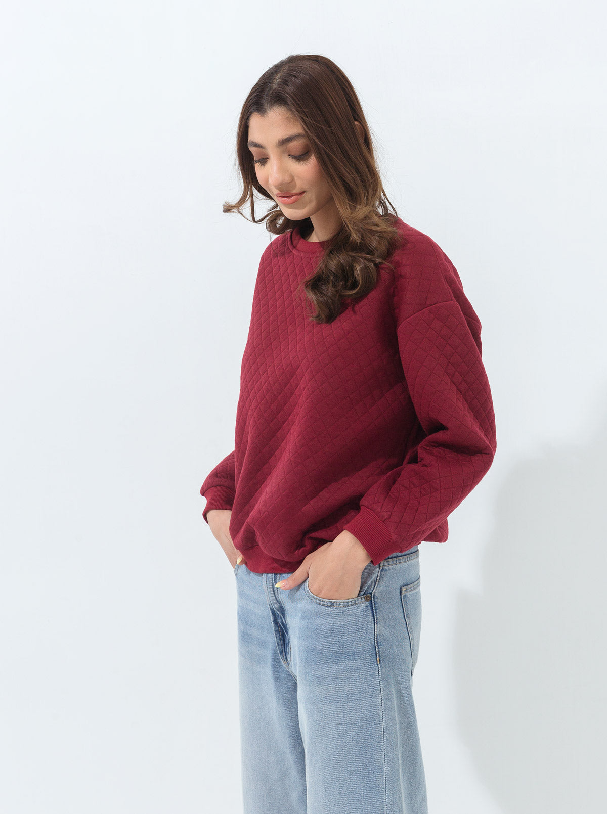 MAROON QUILTED SWEARTSHIRT