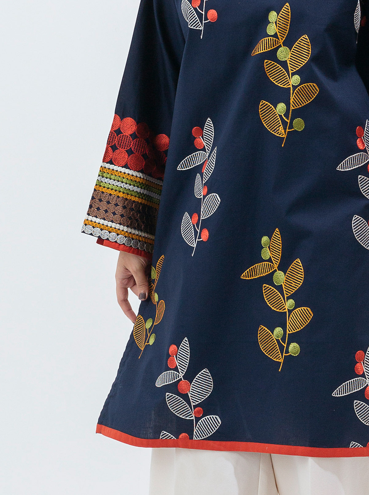 EMBROIDERED SHIRT