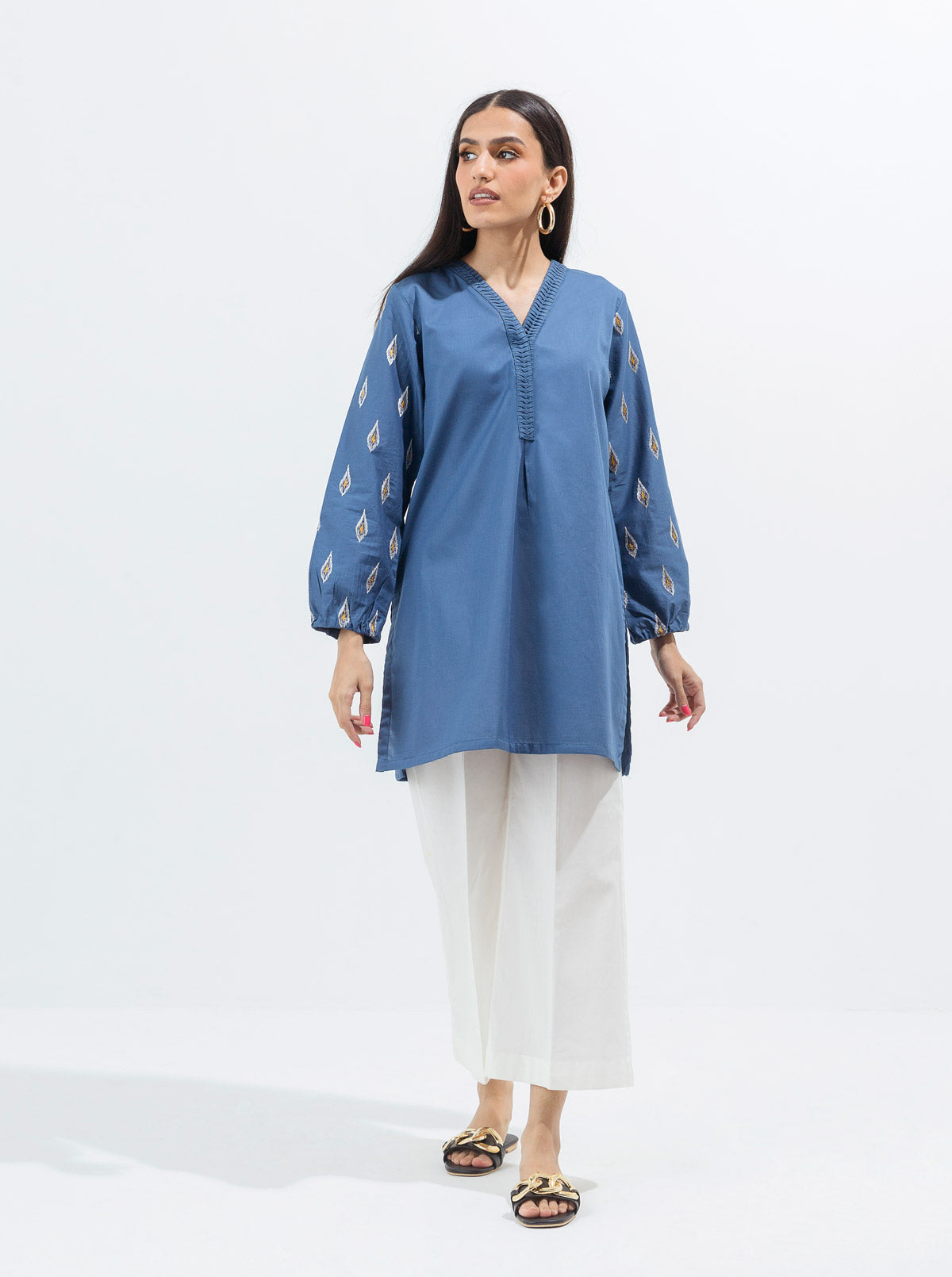 EMBROIDERED SHIRT
