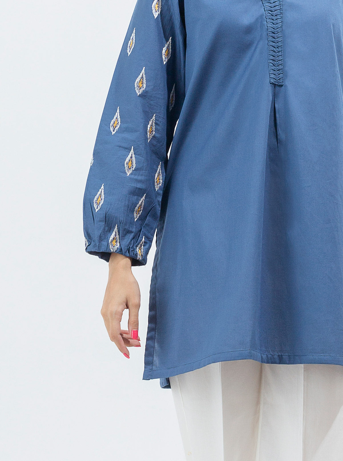 EMBROIDERED SHIRT
