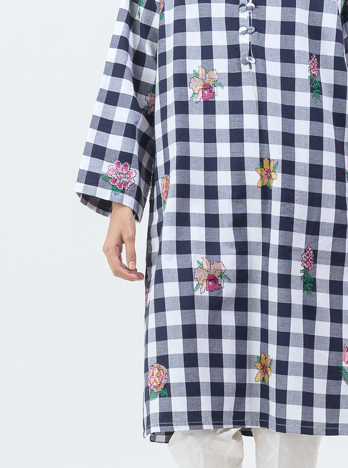 EMBROIDERED SHIRT