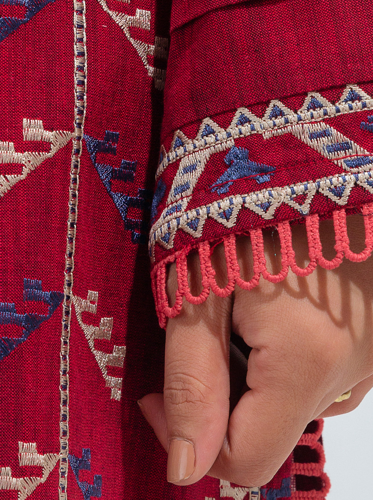 EMBROIDERED SHIRT