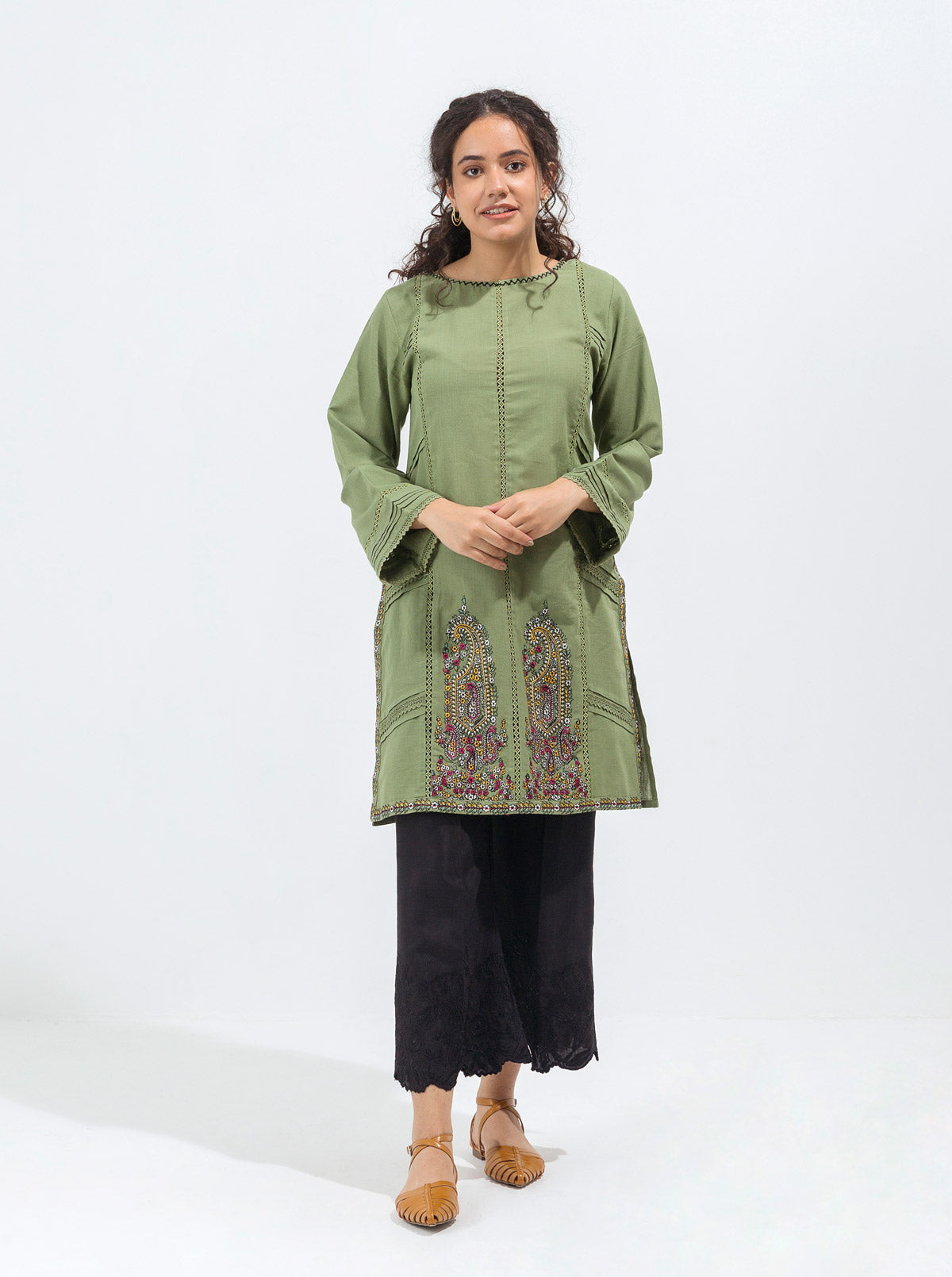 EMBROIDERED SHIRT