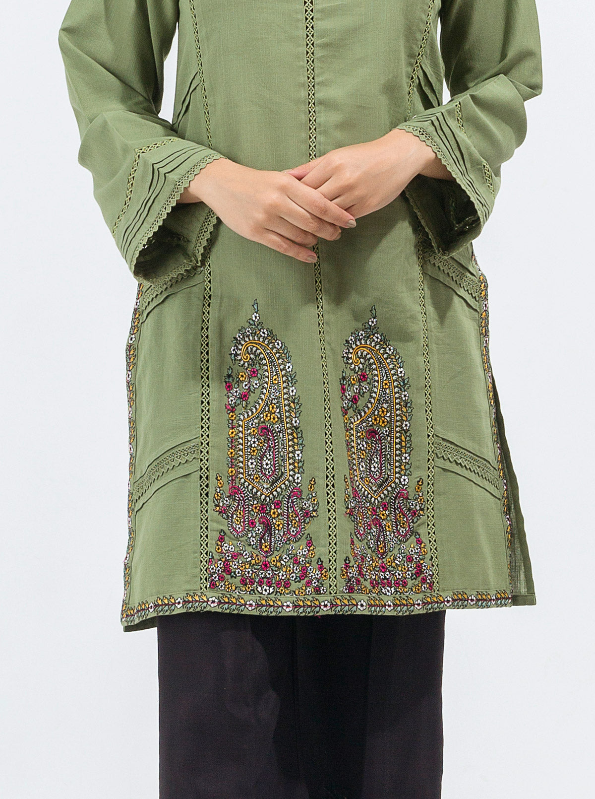 EMBROIDERED SHIRT