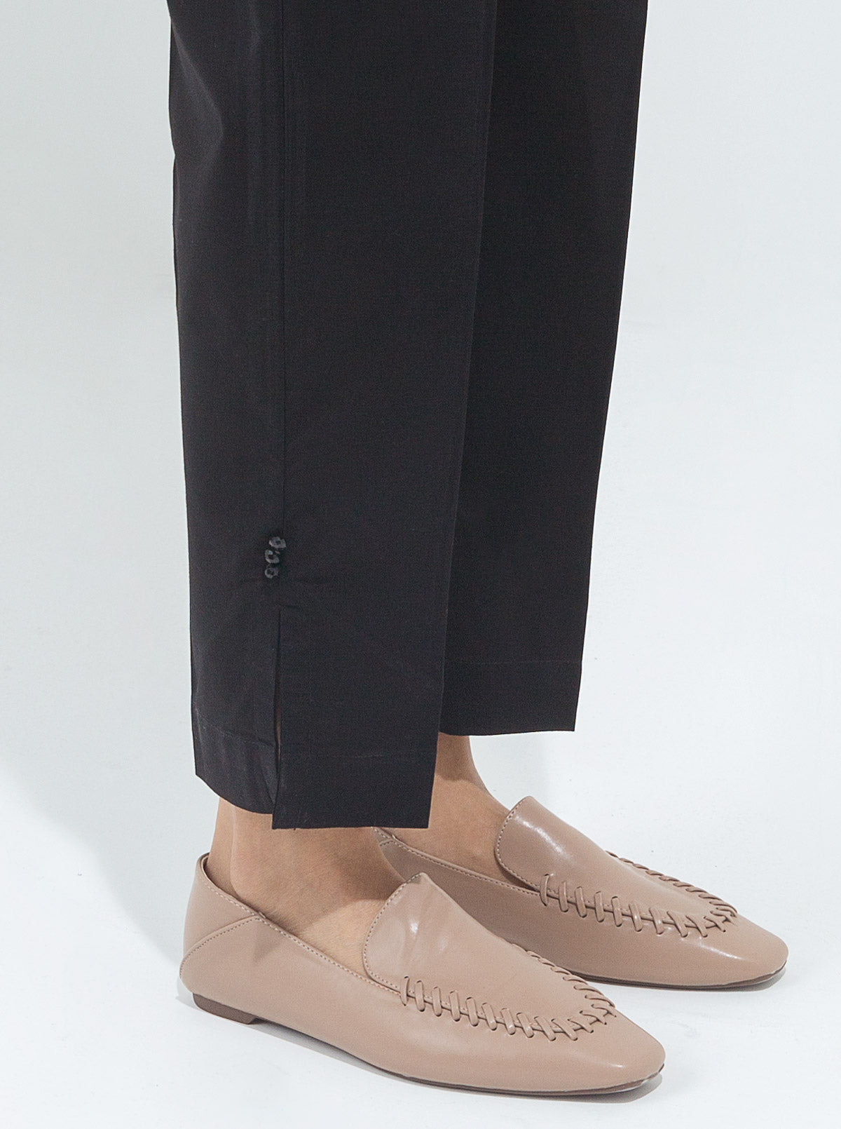 BASIC STRAIGHT PANTS