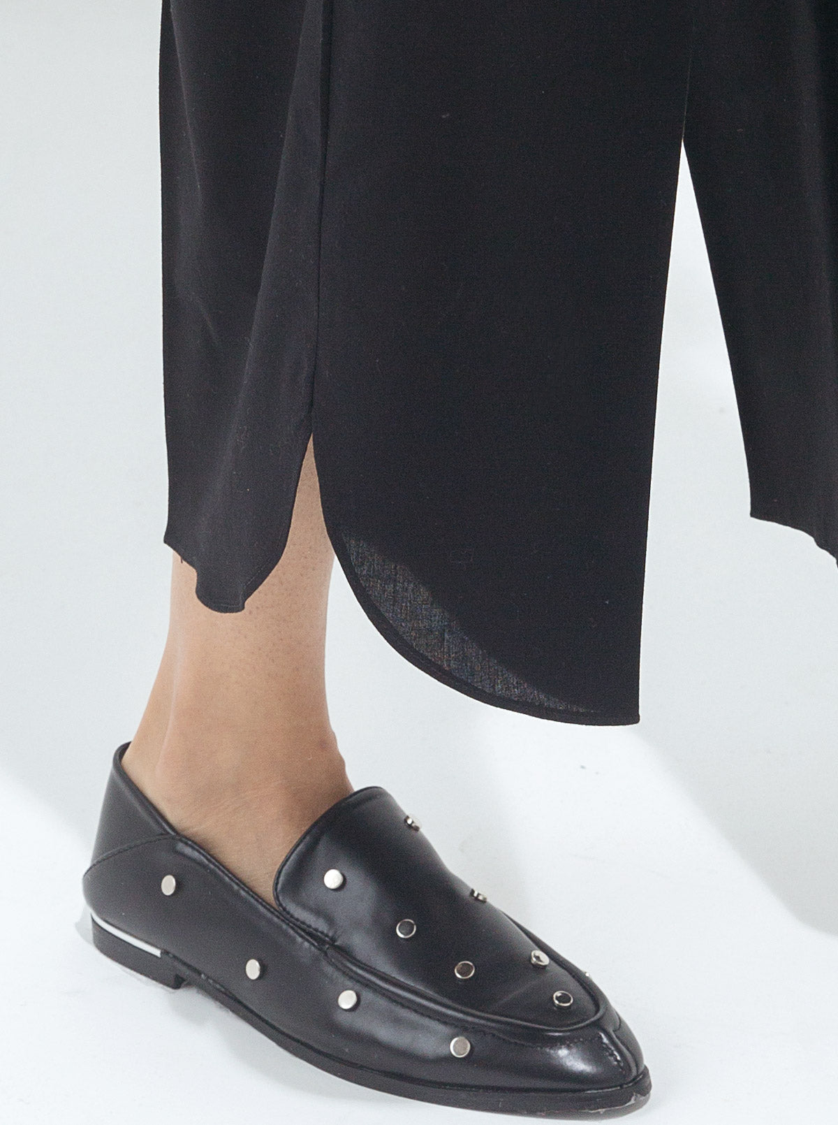 BASIC SLACK PANTS