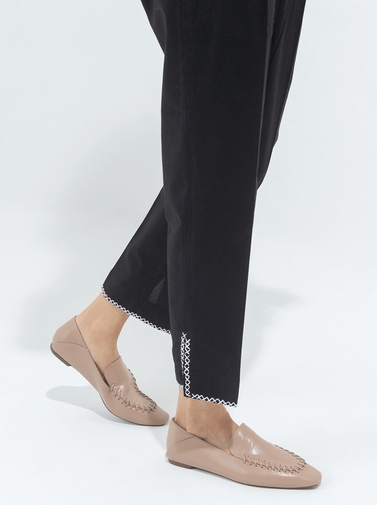 BASIC STRAIGHT PANTS