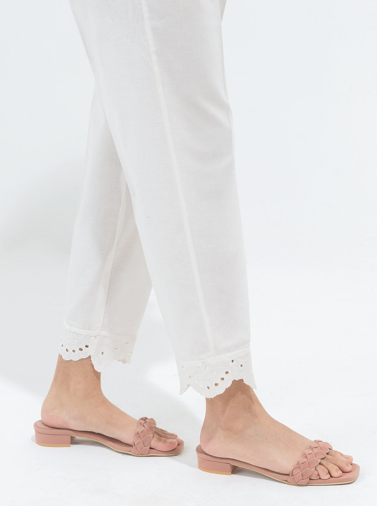 EMBROIDERED STRAIGHT PANTS