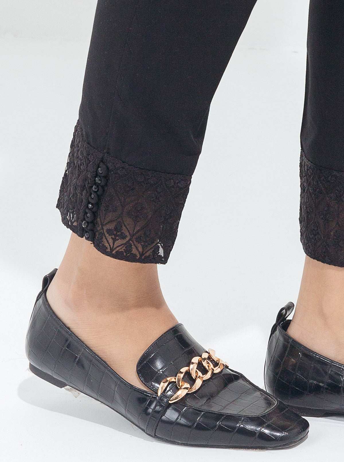 BASIC STRAIGHT PANTS