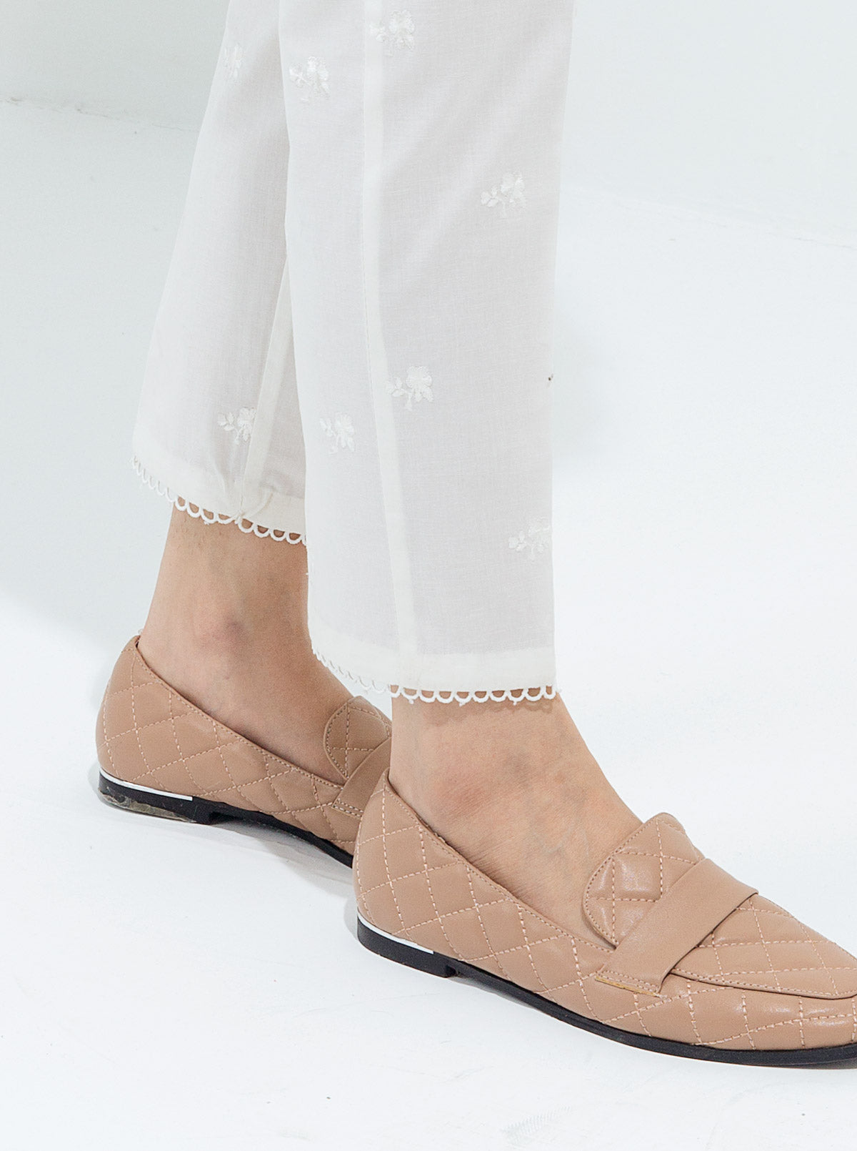 BASIC STRAIGHT PANTS
