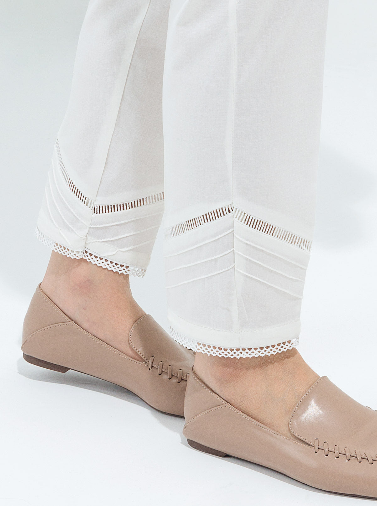 BASIC STRAIGHT PANTS