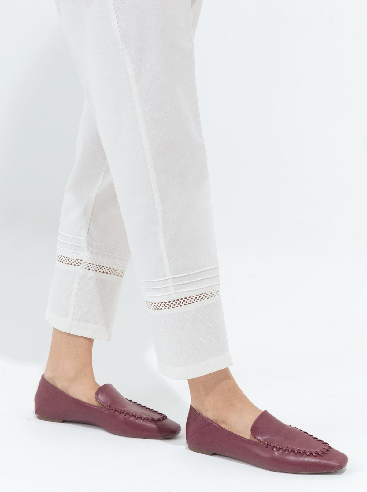 EMBROIDERED STRAIGHT PANTS