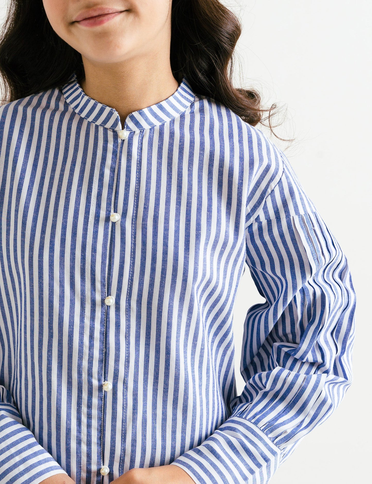 STYLISED BUTTON DOWN TOP
