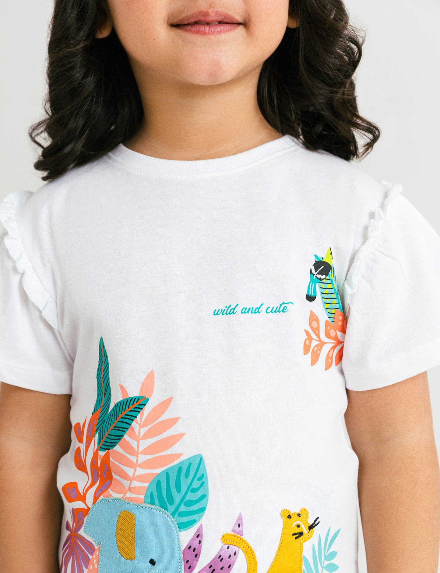 EMBROIDERED T-SHIRT WITH PRINTED ARTWORK