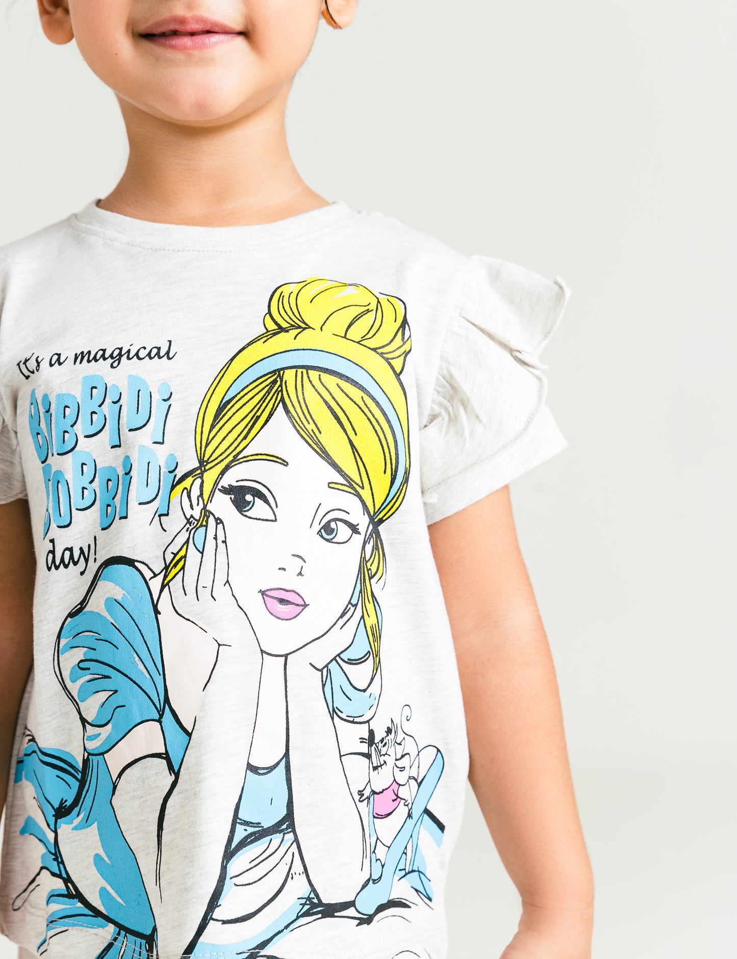 DISNEY PRINCESS GRAPHIC T-SHIRT