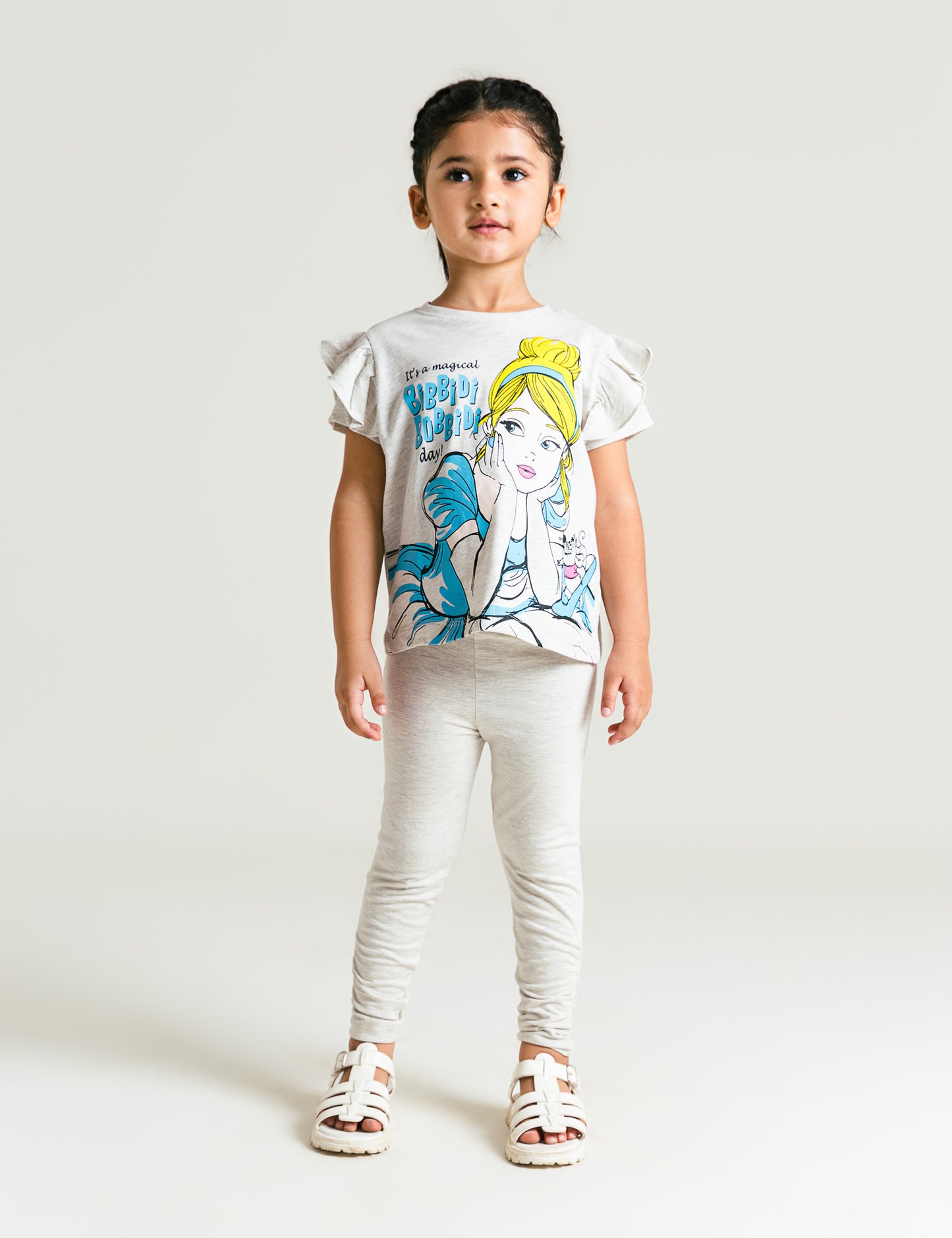 DISNEY PRINCESS GRAPHIC T-SHIRT