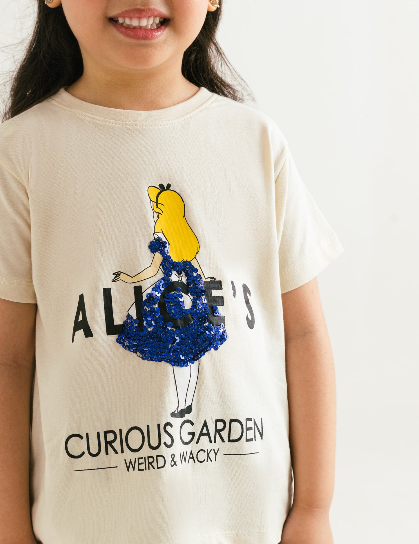 ALICE PRINTED SEQUINCE T-SHIRT