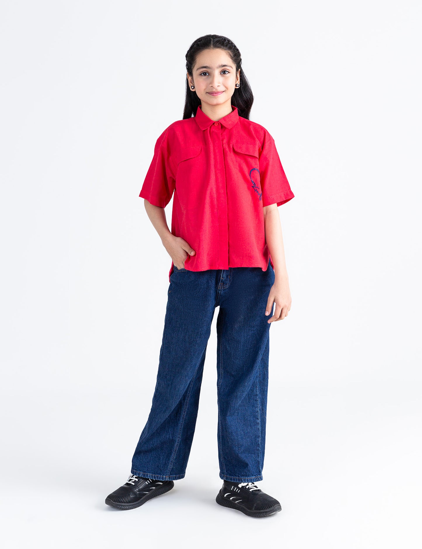 STYLISED BUTTON DOWN TOP WITH EMBROIDERED POCKET