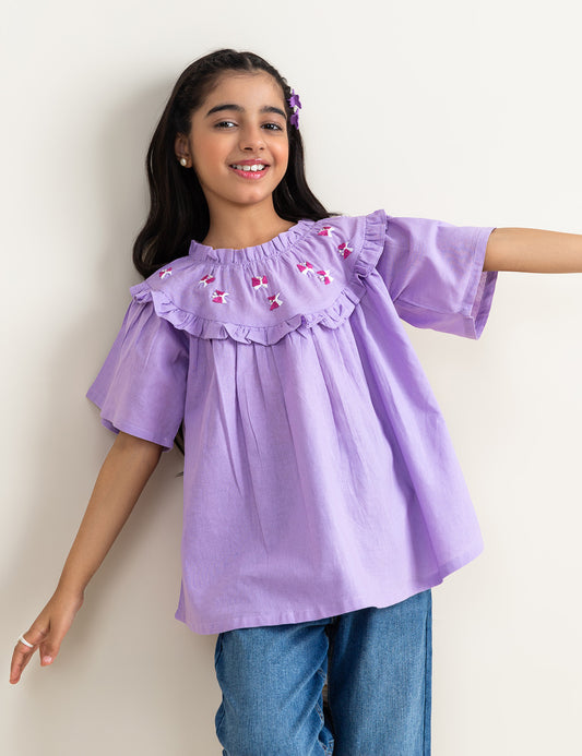 EMBROIDERED TOP