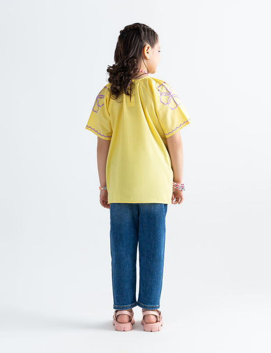 FLORAL EMBROIDERED TOP