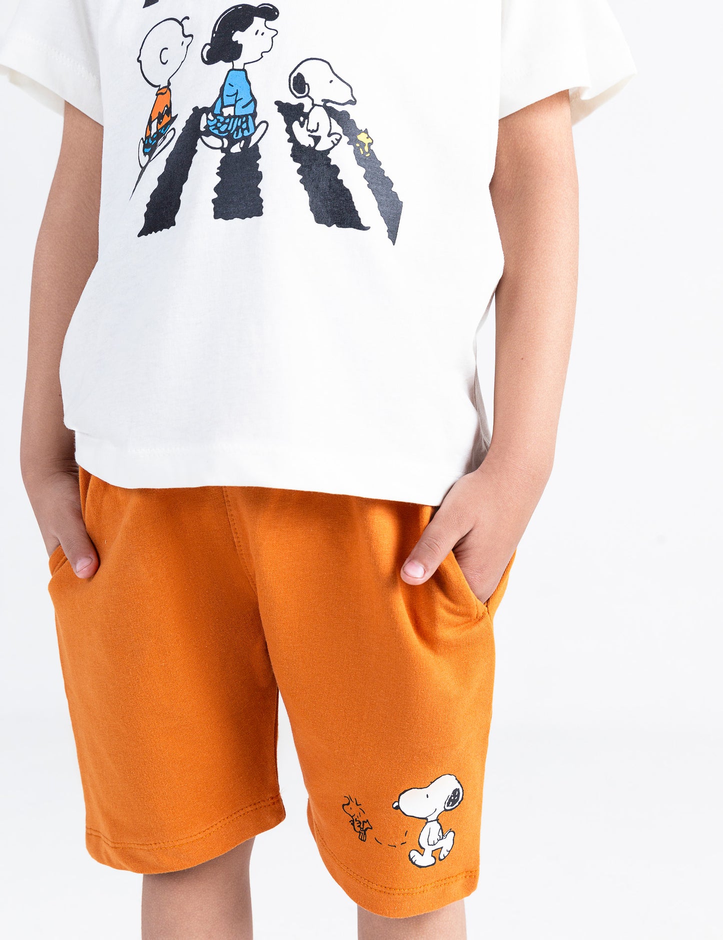 2 PIECE SNOOPY GRAPHIC SUIT