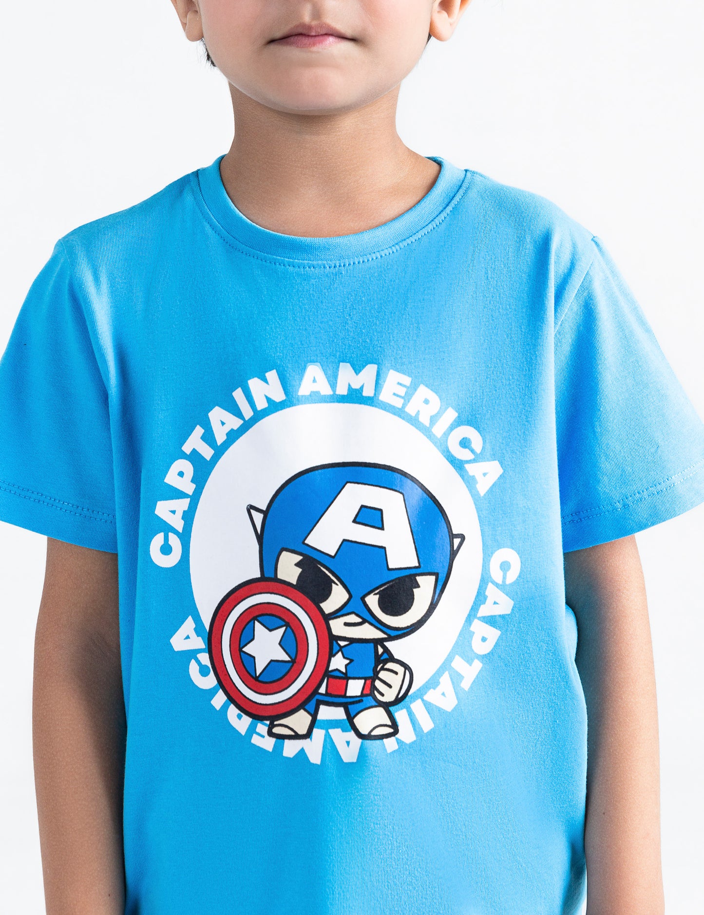 CAPTAIN AMERICA GRAPHIC T-SHIRT