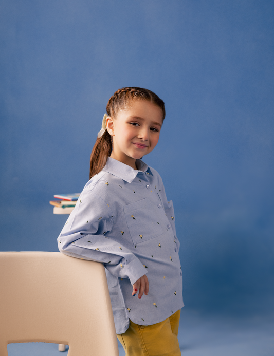 FLORAL EMBROIDERED BUTTON DOWN TOP