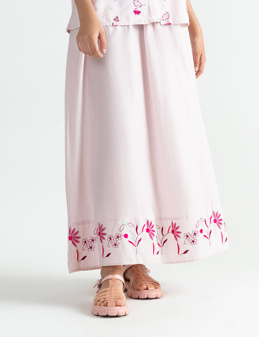 FLORAL EMBROIDERD SKIRT