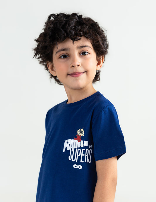 FAMILY OF SUPERS GRAPHIC T-SHIRT