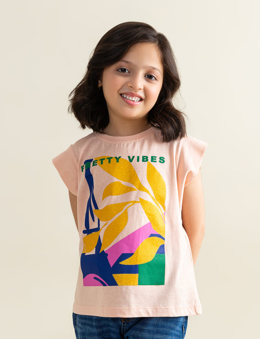 PRETTY VIBES PRINTED T-SHIRT