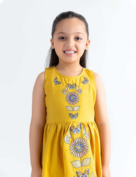 FLORAL EMBROIDERED DRESS