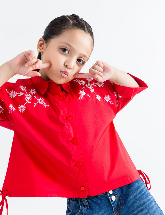 FLORAL EMBROIDERED TOP