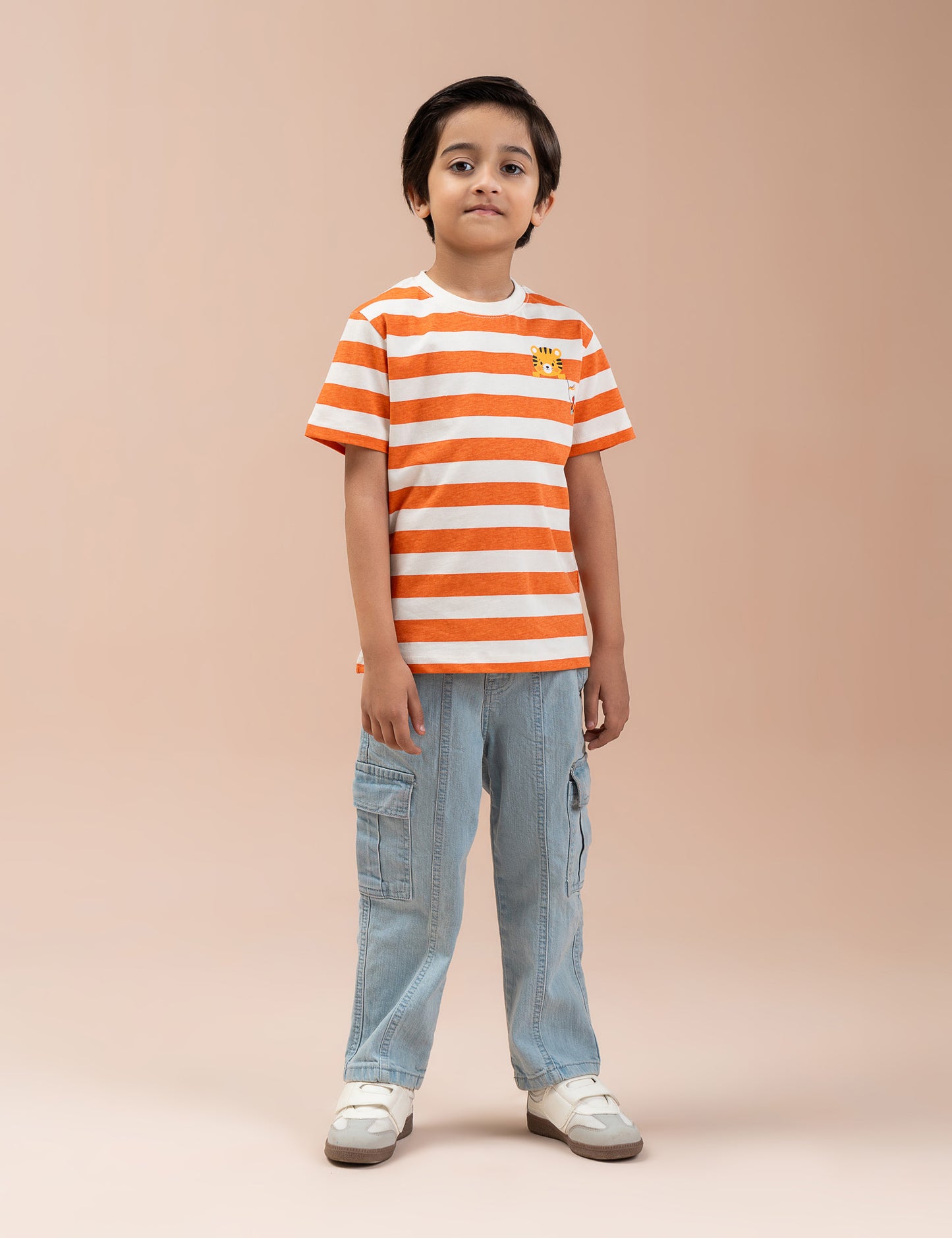 STRIPED GRAPHIC T-SHIRT