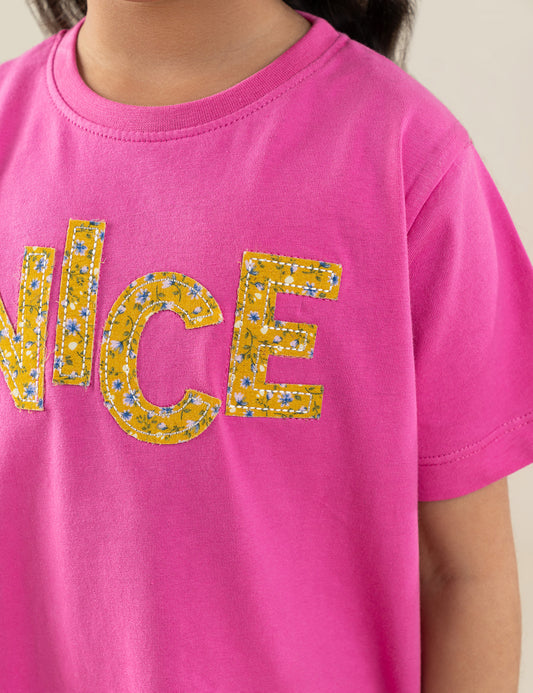 NICE GRAPHIC T-SHIRT