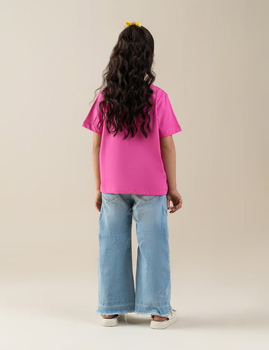 NICE GRAPHIC T-SHIRT