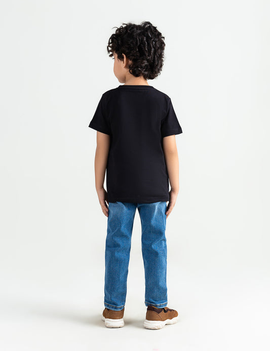 BASIC T-SHIRT