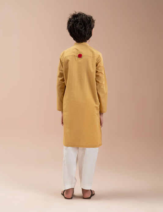 ROSE EMBROIDERED KURTA