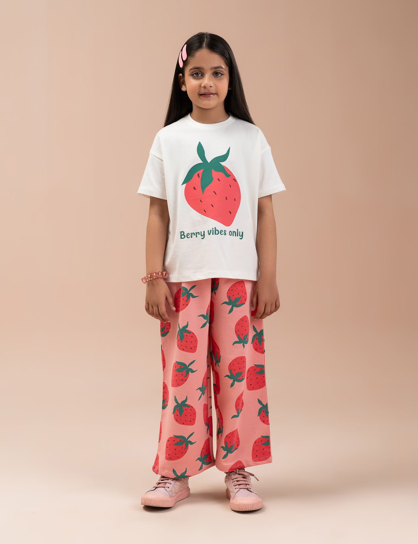 2 PIECE STRAWBERRY PRINTED SUIT