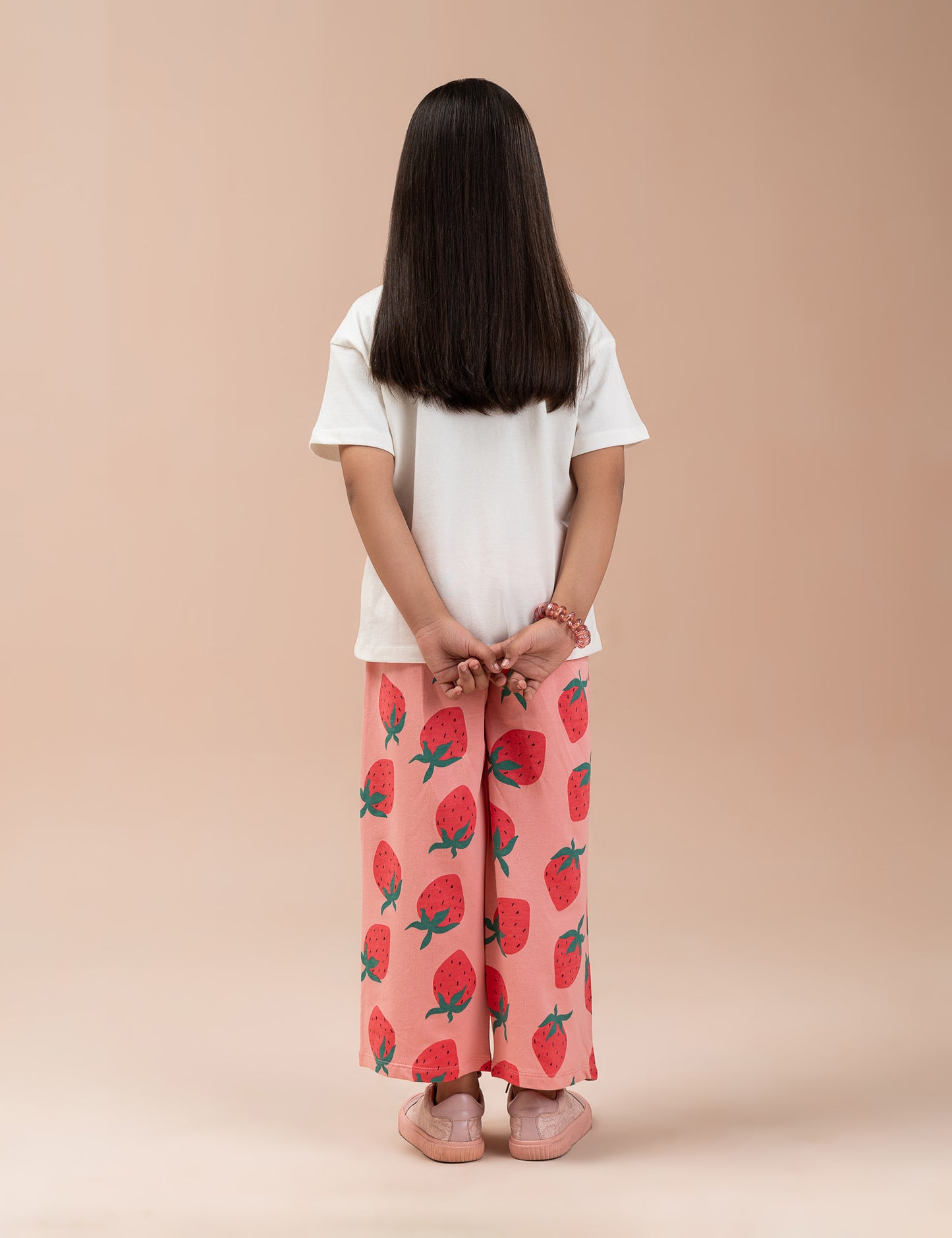 2 PIECE STRAWBERRY PRINTED SUIT