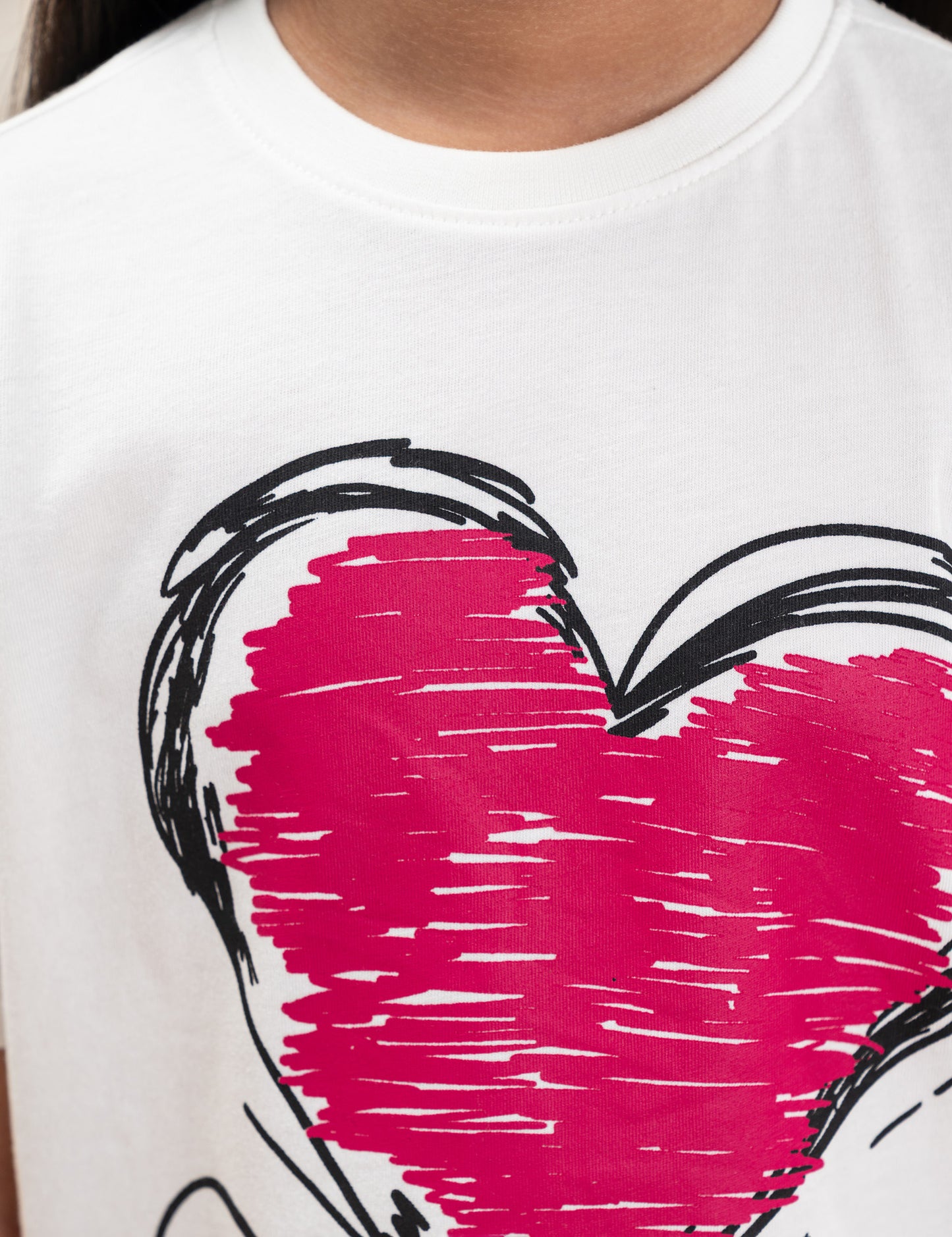 2 PIECE HEART GRAPHIC SUIT