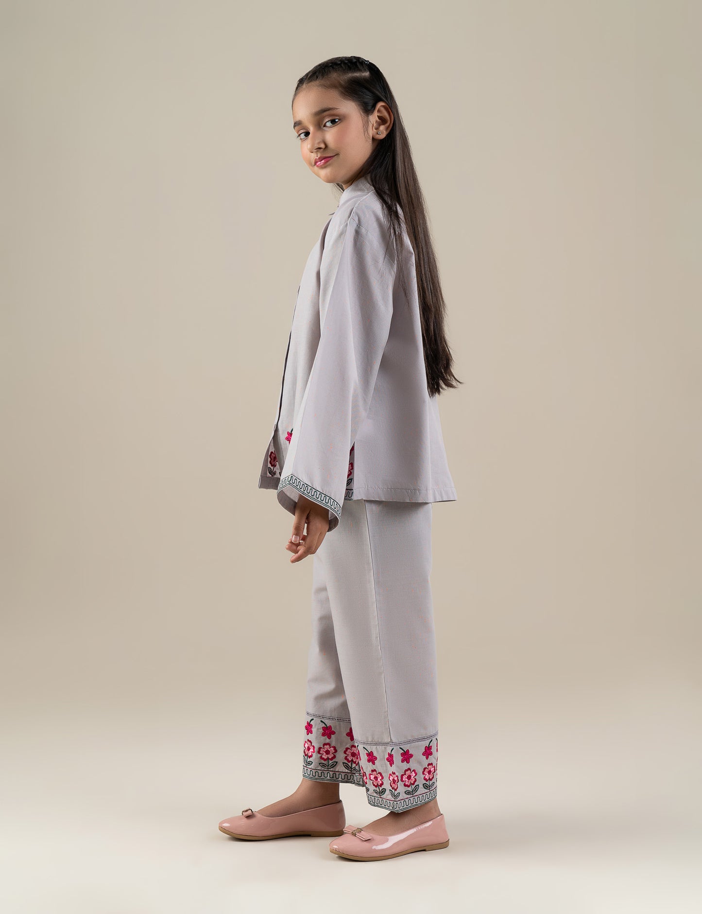 2 PIECE FLORAL EMBROIDERED SUIT