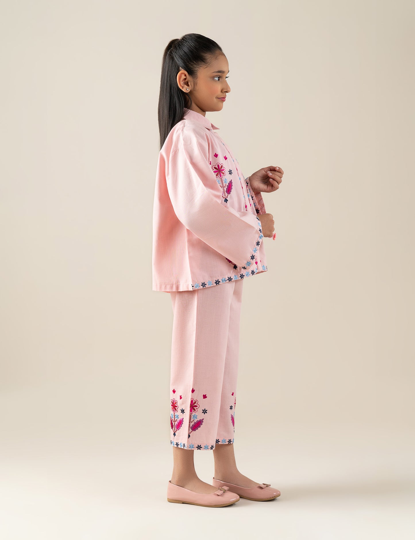 2 PIECE FLORAL EMBROIDERED SUIT