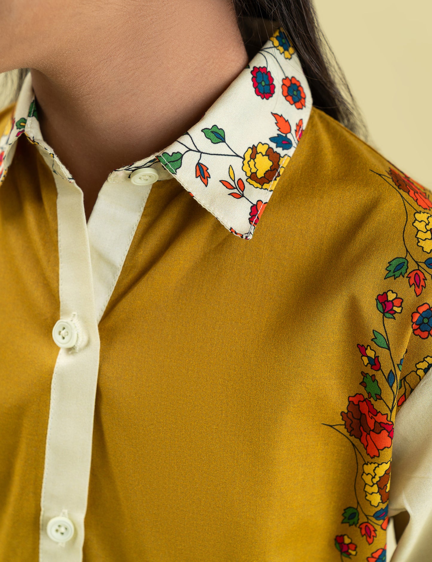2 PIECE FLORAL PRINTED SUIT