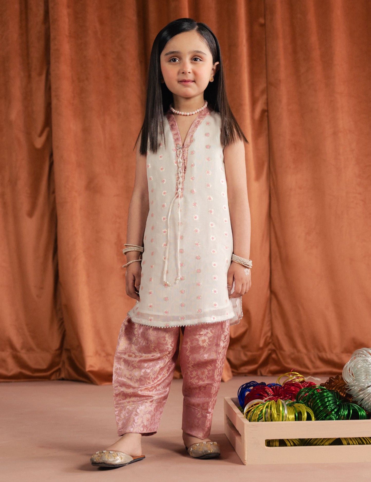 2 PIECE SHIMMER WHITE SET